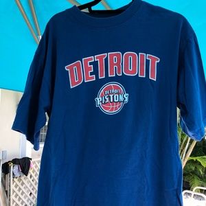 Vintage Detroit Pistons T-Shirt Large